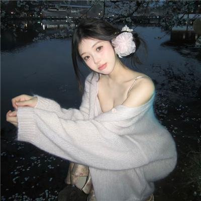 蓝色马蹄莲